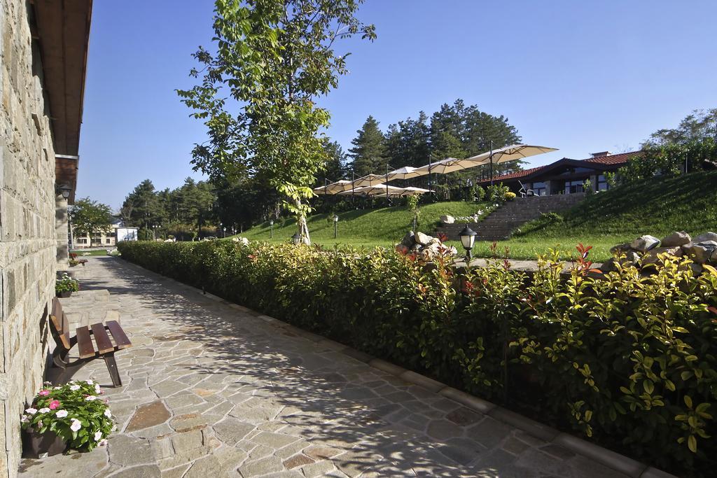 Esterra Vini Guest House Perushtitsa エクステリア 写真